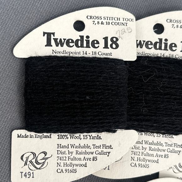 VTG Rainbow Gallery Tweedie 18 Wool Yarn Lot 34 Skeins England Needlepoint Craft - Picture 15 of 16